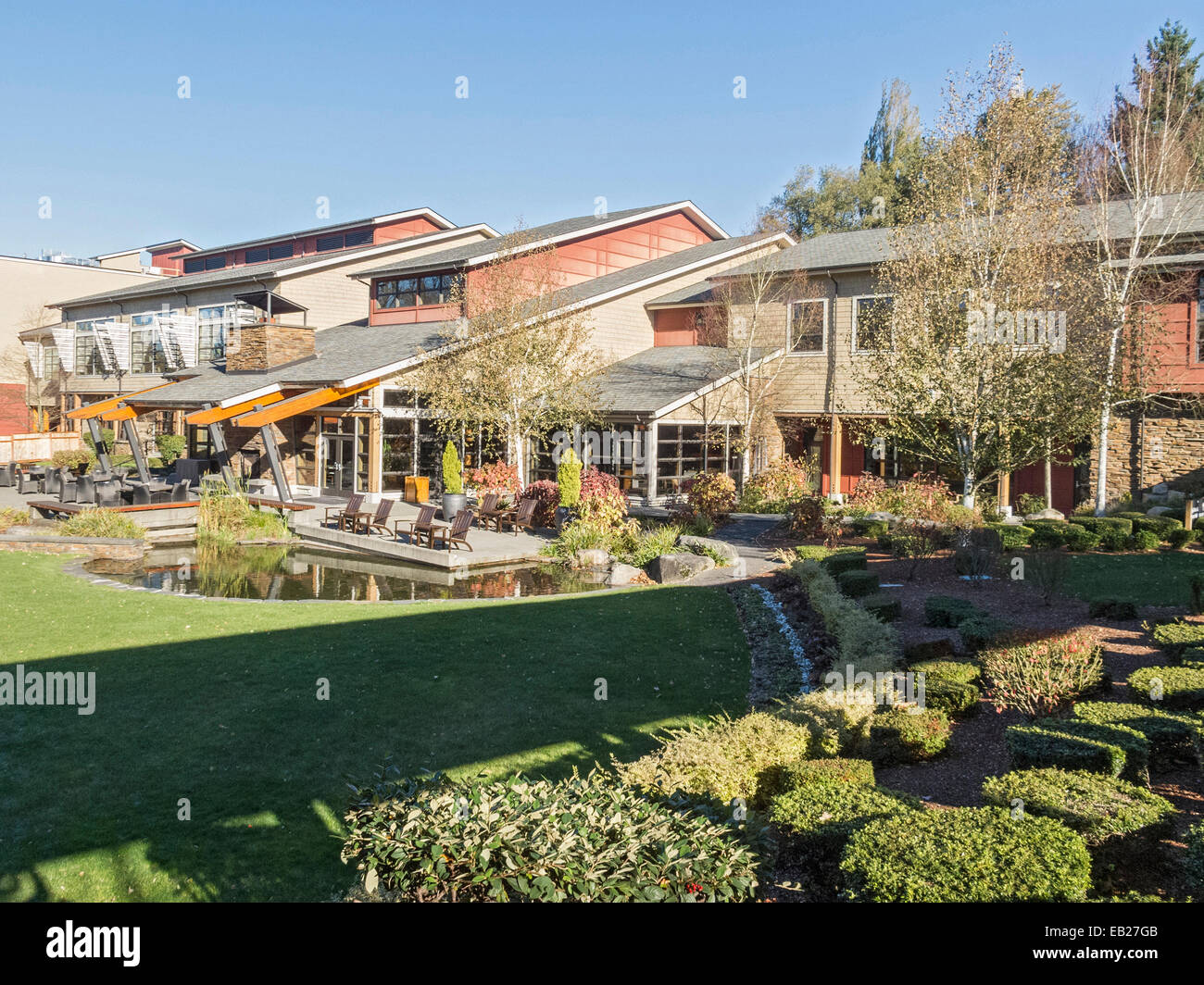 Cedarbrook Lodge patio just outside Copperleaf restaurant Stock Photo