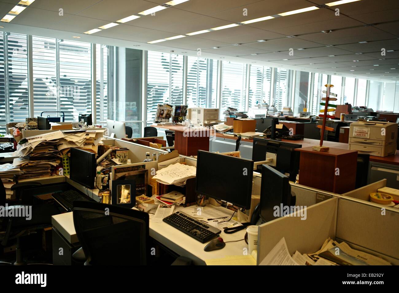 Newspaper office hi-res stock photography and images - Alamy