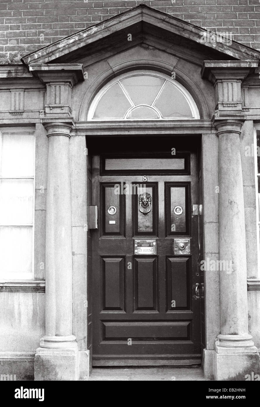 8, ELY PLACE, DUBLIN, IRELAND, WHERE DRAMATIST, POET,  WILLIAM BUTLER YEATS, WRITER GEORGE RUSSELL AND MAUD GONNE, ATTENDED MEETINGS OF THE DUBLIN THEOSOPHICAL SOCIETY. Stock Photo