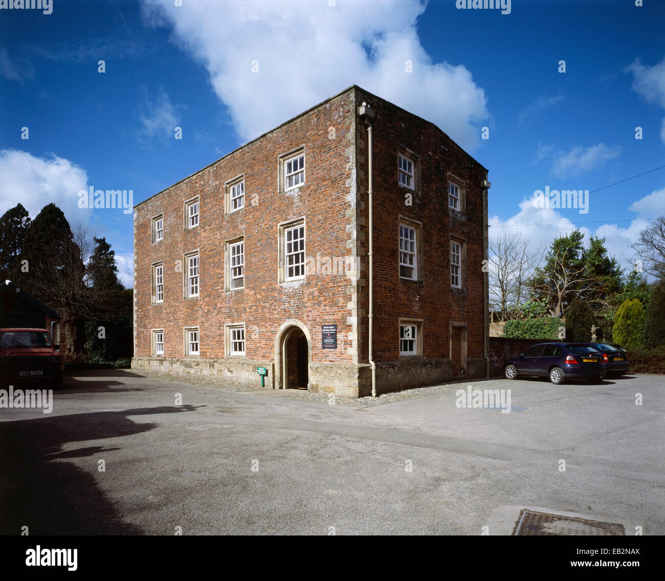 Burton agnes norman manor house hires stock photography and images Alamy