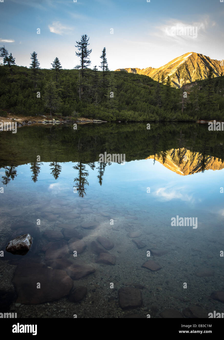 Perfect mountain lake reflection hi-res stock photography and images ...