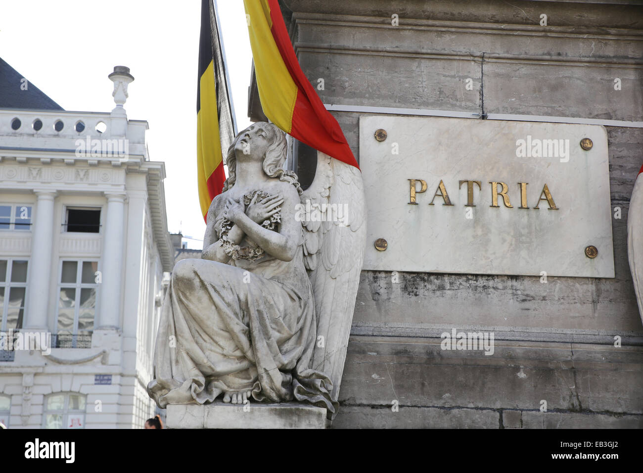 brussels patria statue belgium Stock Photo Alamy