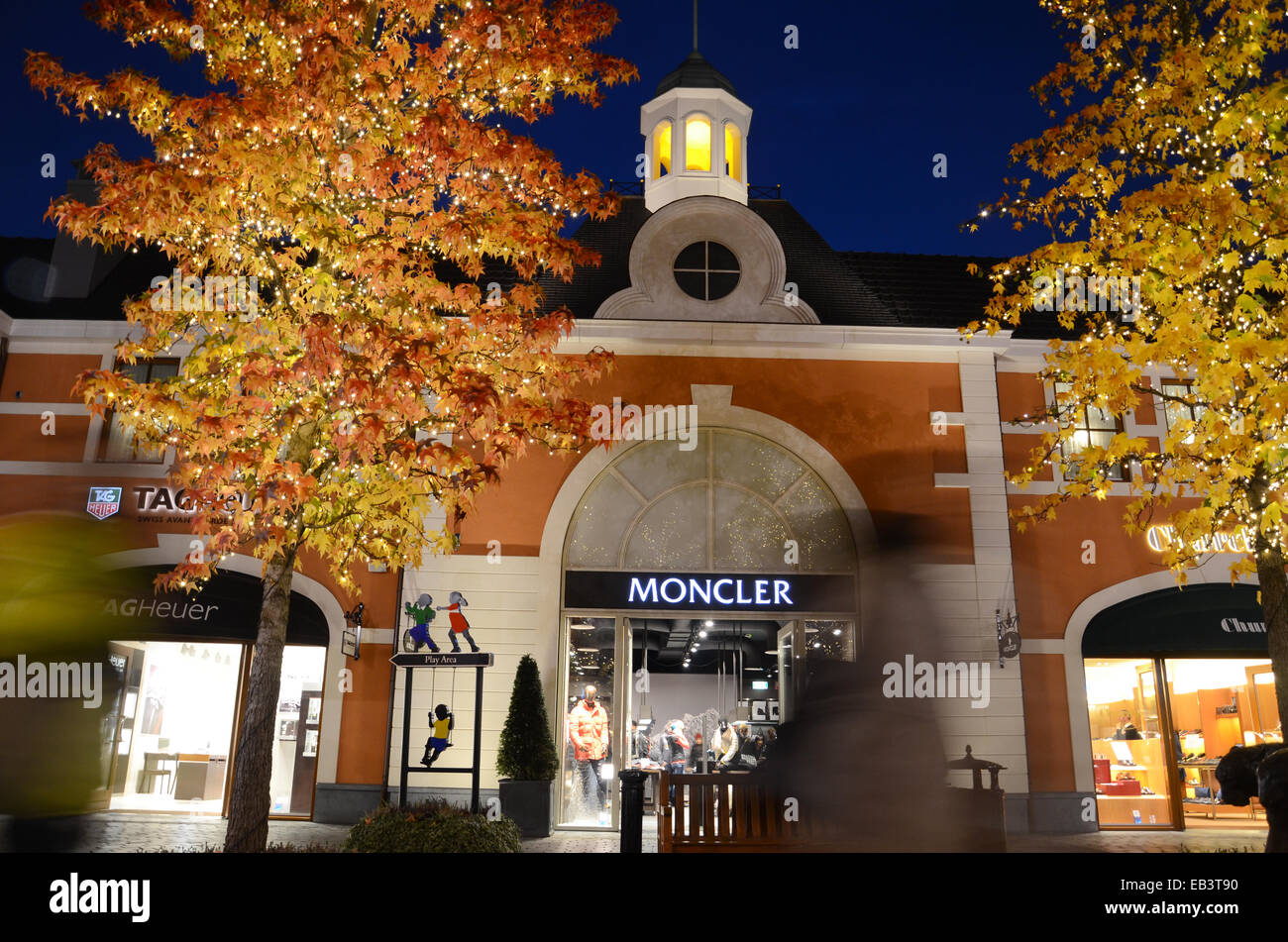 bezpečnost Pelerína Prevence moncler roermond prix Booth Galaxie škůdce