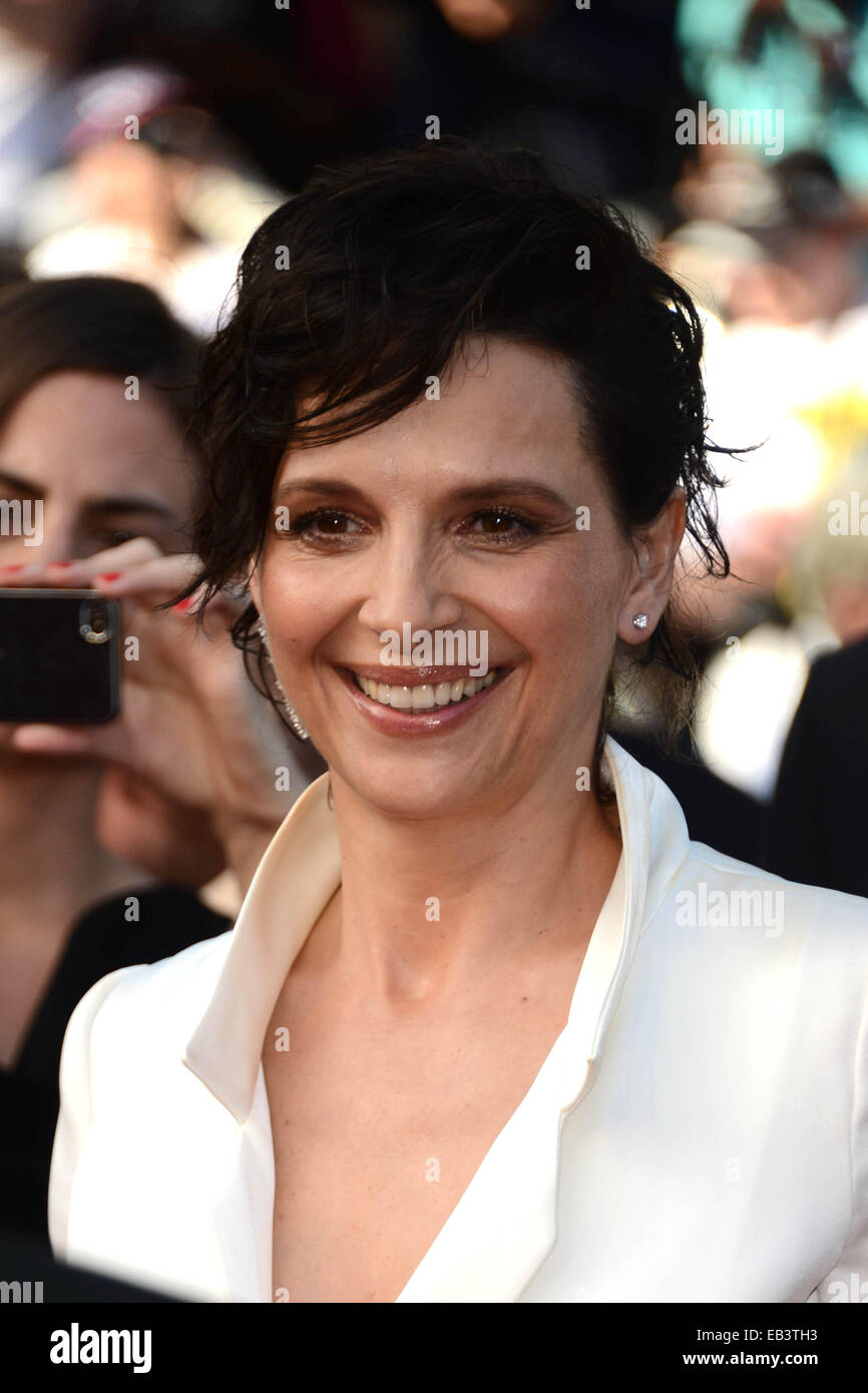 The 67th Annual Cannes Film Festival - 'Clouds Of Sils Maria' - Premiere  Featuring: Juliette Binoche Where: Cannes, France When: 23 May 2014 Stock Photo