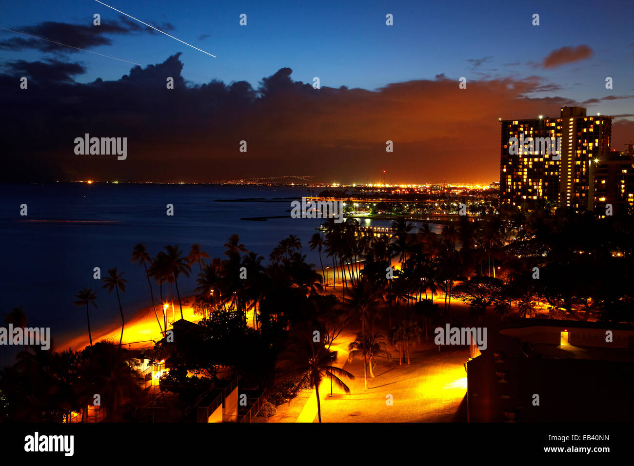 Sunset over Waikiki, Honolulu, Oahu, Hawaii, USA Stock Photo - Alamy