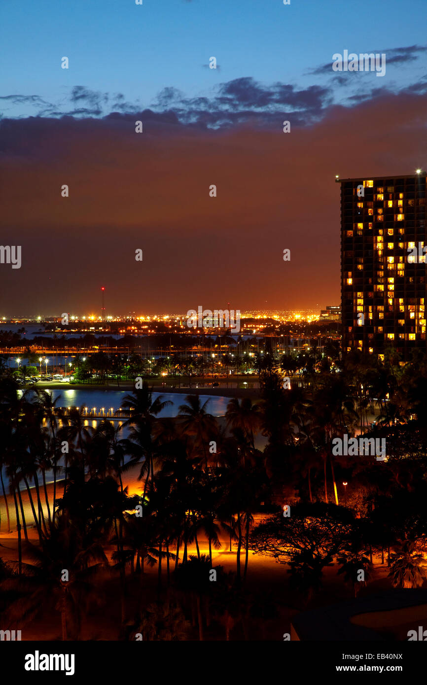 Oahu sunset hi-res stock photography and images - Alamy