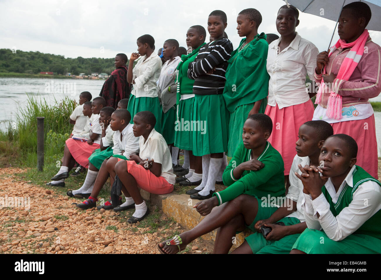 School all girls uniform hi-res stock photography and images - Alamy