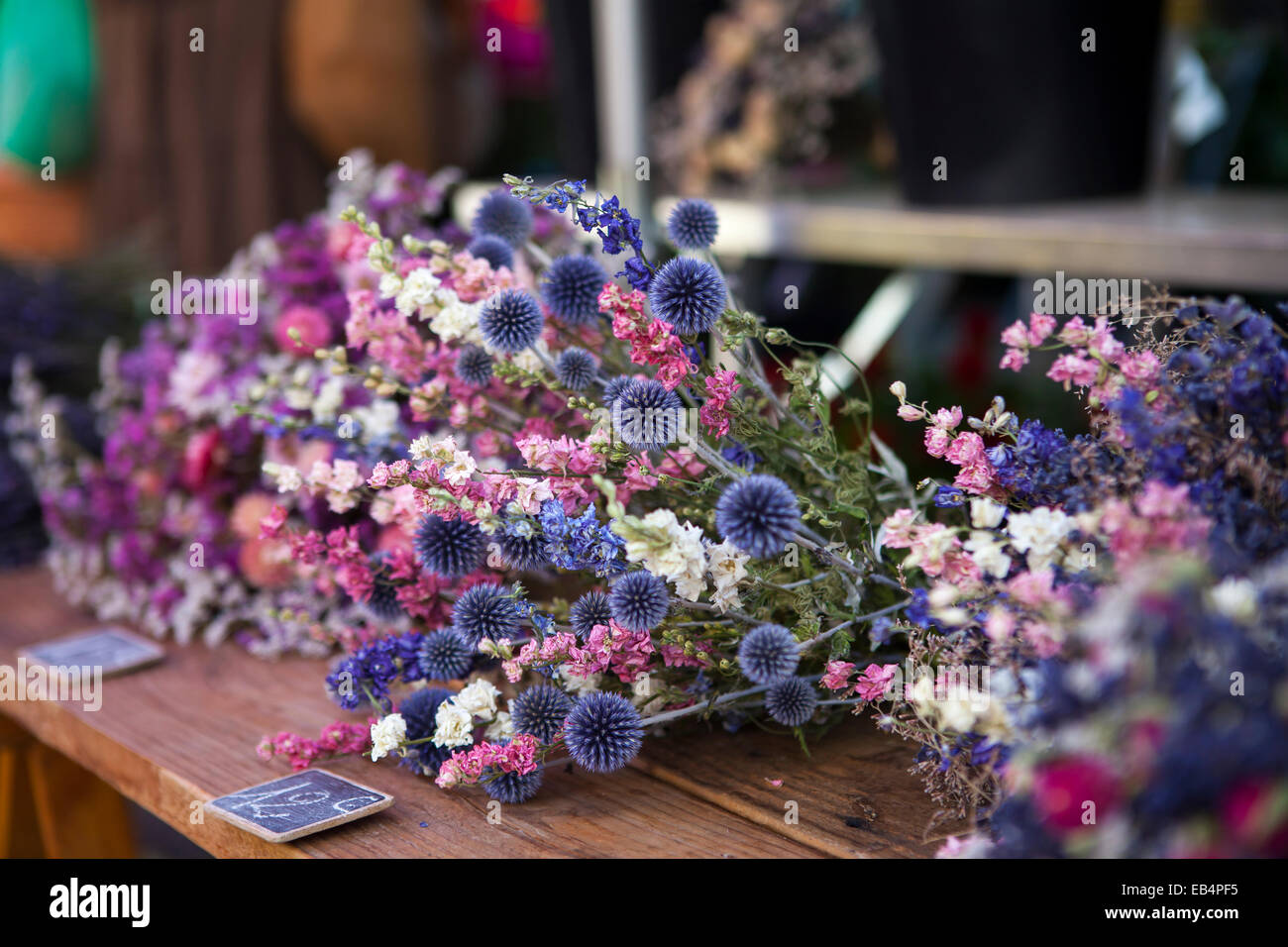 How to dry flowers hires stock photography and images Alamy