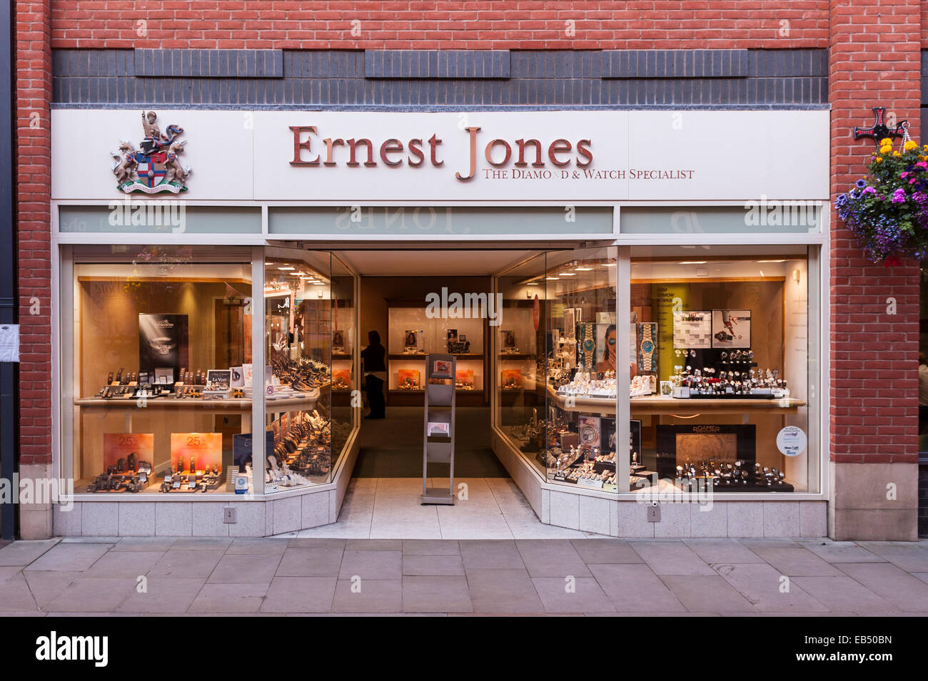 Window shop cleaner cleaning hi-res stock photography and images - Alamy