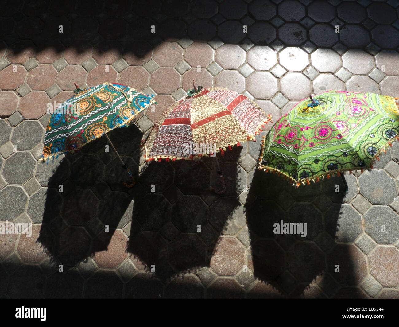 UAE Dubai Deira traditional Souk umbrella on sale Stock Photo Alamy