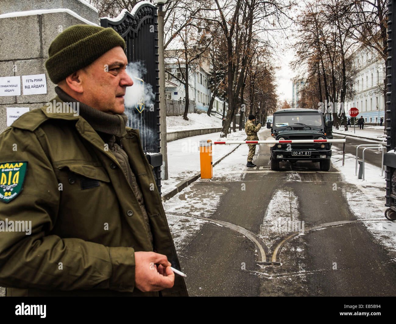 Kiev, Ukraine. 26th November, 2014. In connection with the election of Sergei Melnychuk people's deputy, instead acting battalion commander 'Aydar' was appointed Sergei Fedorchenko. The decision was made with the support of the majority of the volunteer battalion. The appointment was formalized by the order and Sergey Fedorchenko assumed his duties.  Soldiers are concerned by this situation, and therefore it was decided to hold a rally. Credit:  Igor Golovnov/Alamy Live News Stock Photo