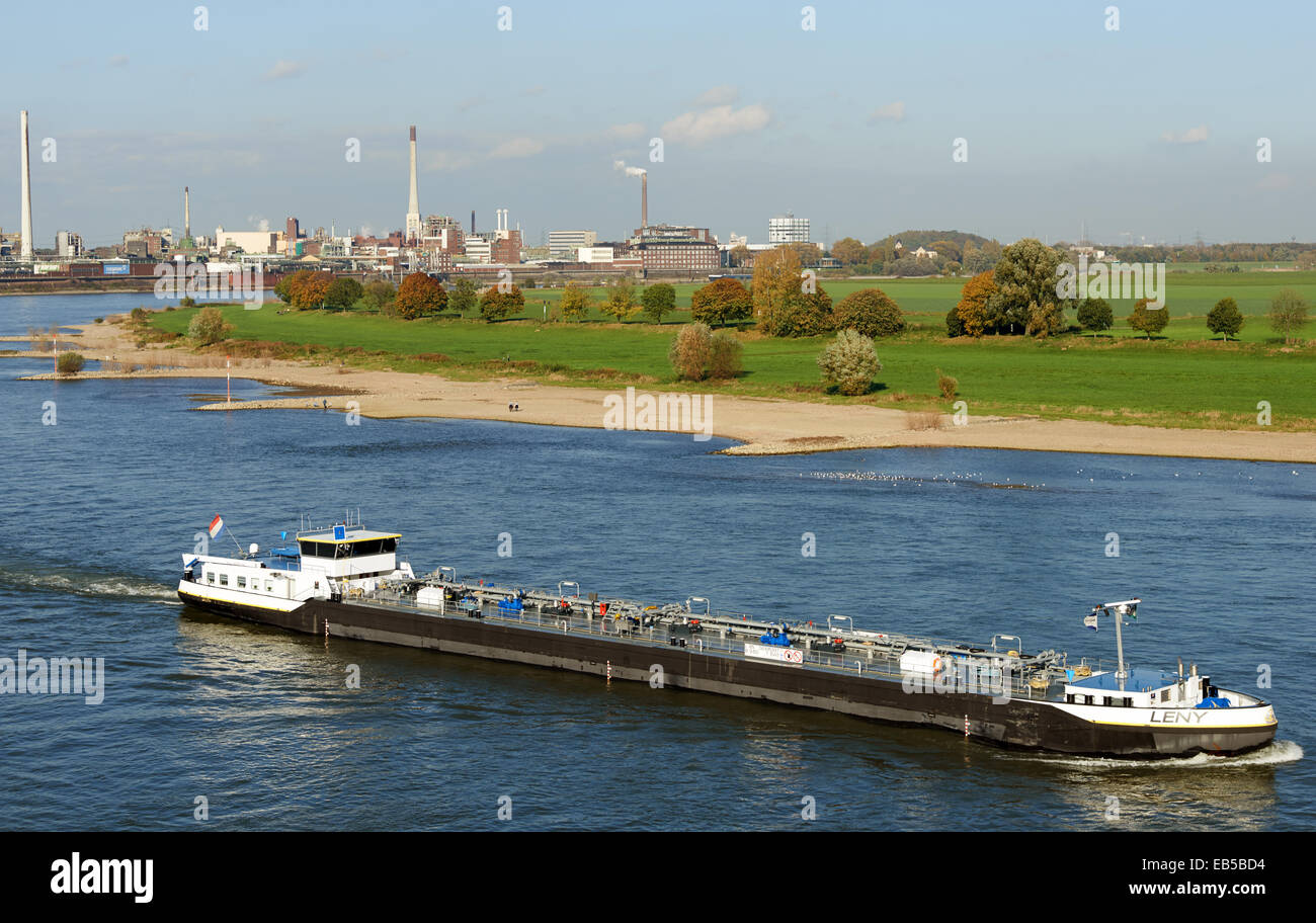 Oil tanker 'Leny' river Rhine, Krefeld, North Rhine-Westphalia, Germany. Stock Photo