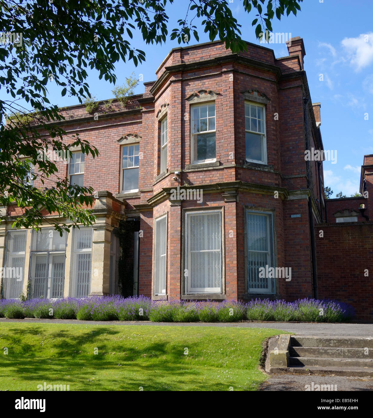 Dudley metropolitan borough hires stock photography and images Alamy