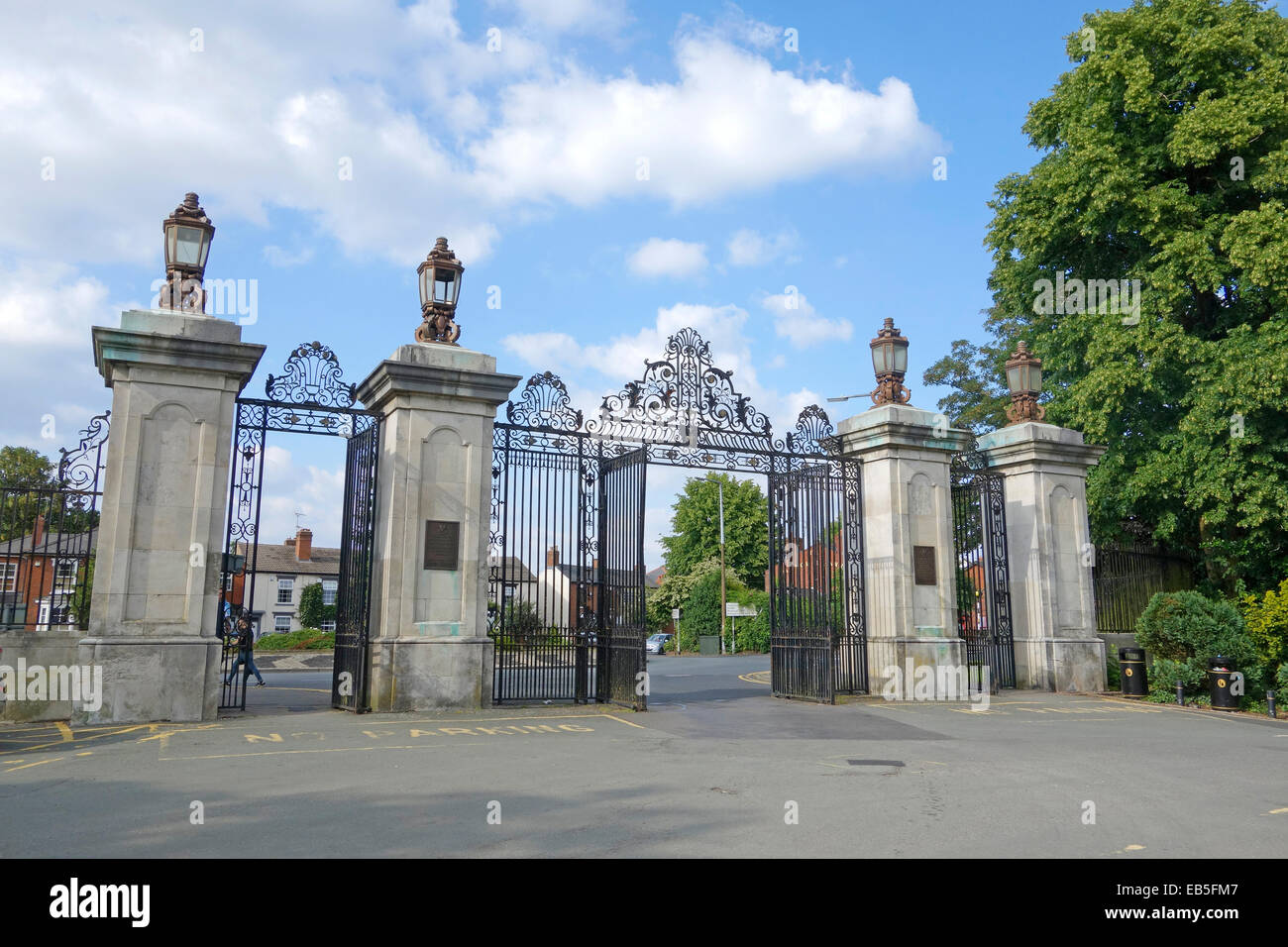 Entrance Gates to Mary Stevens Park, Stourbridge, West Midlands, England, UK Stock Photo