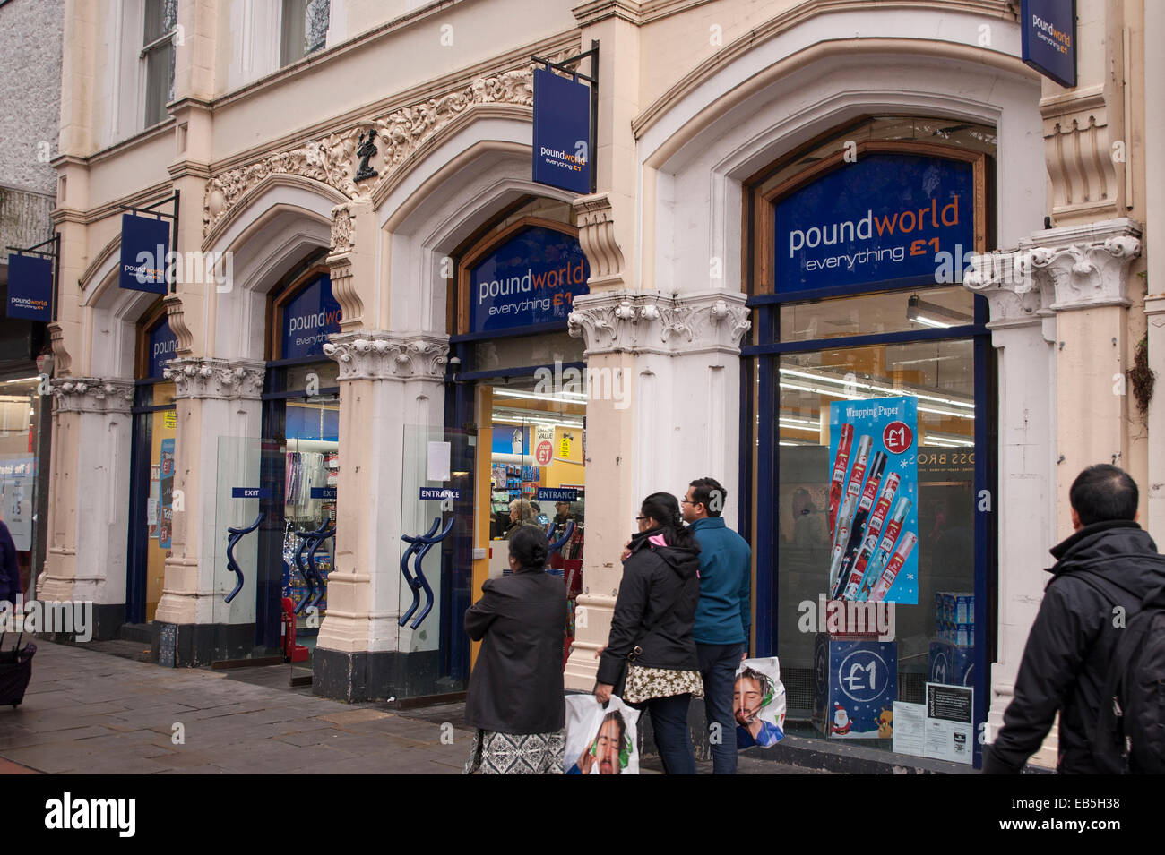99p shops hires stock photography and images Alamy