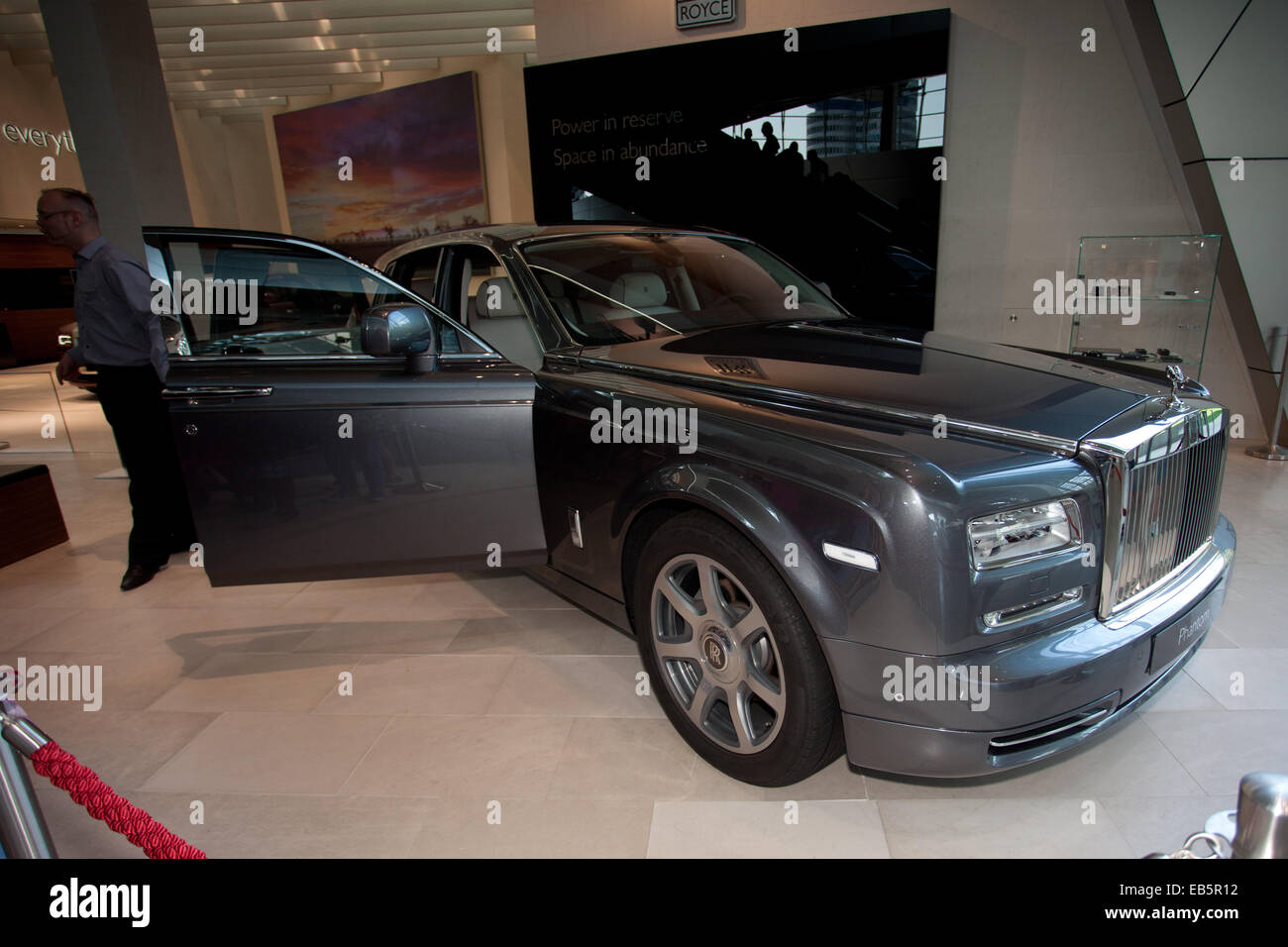 Munich Bmw Museum Rolls Royce Phantom Stock Photo Alamy