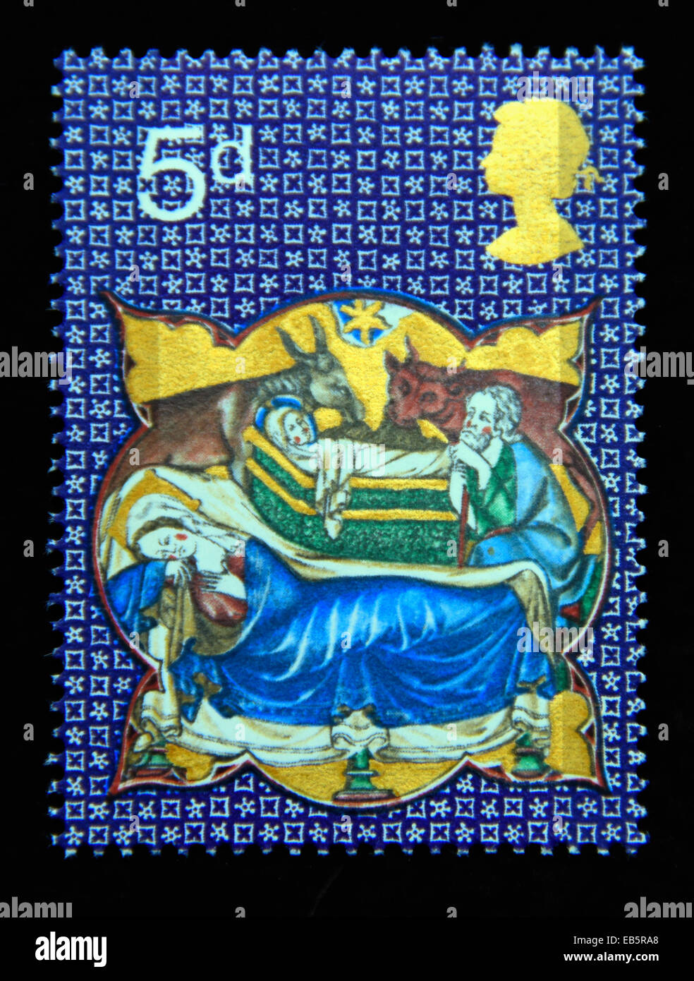 Postage stamp. Great Britain. Queen Elizabeth II. Christmas 1970. Mary, Joseph and Christ in the Manger. 5d. Stock Photo