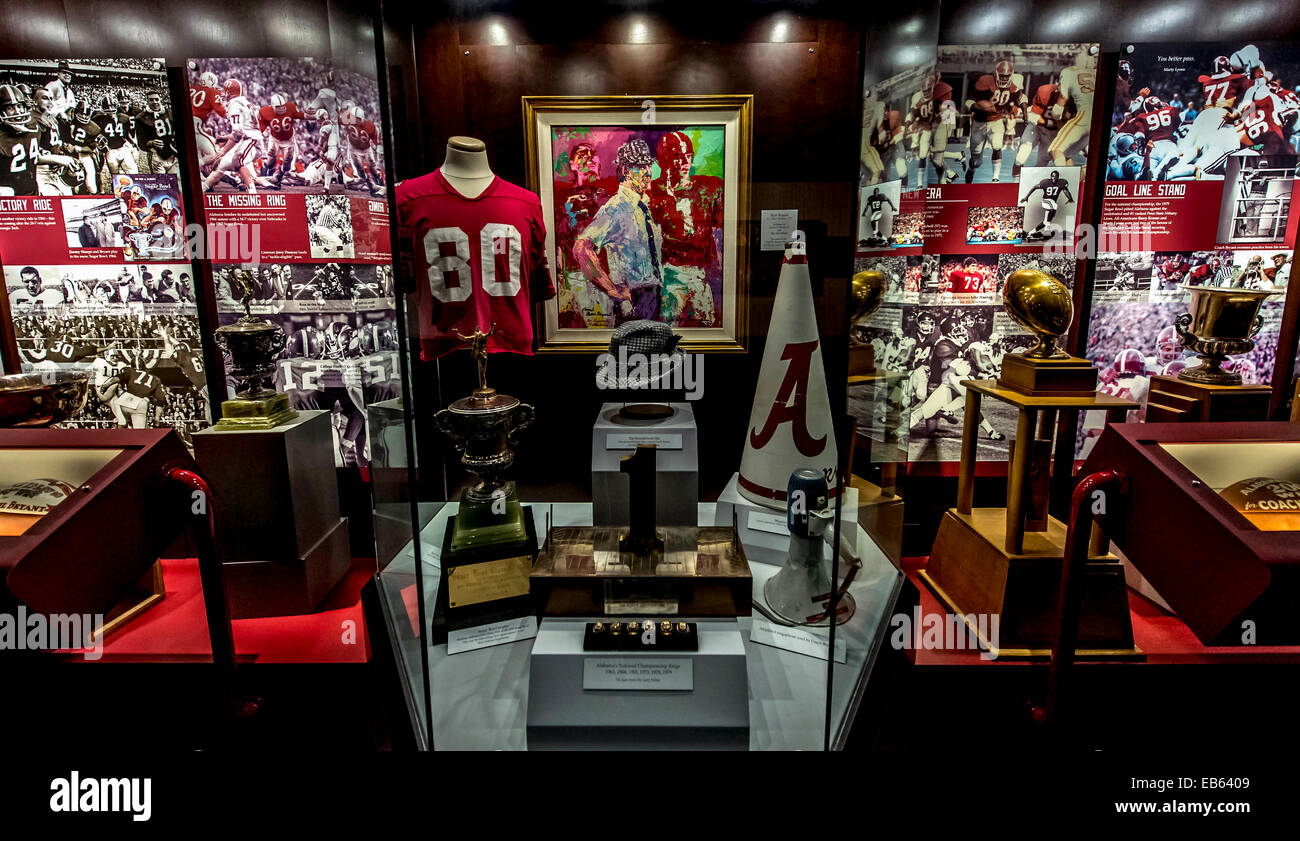 Tuscaloosa, Alabama, USA. 26th Nov, 2014. A display at the Paul W. Bryant Museum on the campus of the University of Alabama. The museum honors the history of football at the school, with special emphasis on the legendary coach, Paul ''Bear'' Bryant. The 2014 Iron Bowl Game will be played at Bryant-Denny Stadium in Tuscaloosa on November 29 against Auburn University. © Brian Cahn/ZUMA Wire/Alamy Live News Stock Photo