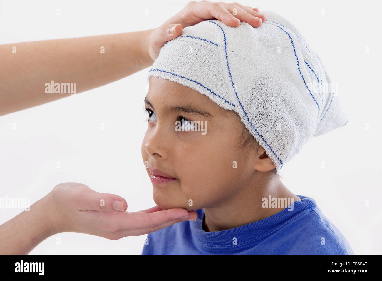 Head bandages hires stock photography and images Alamy