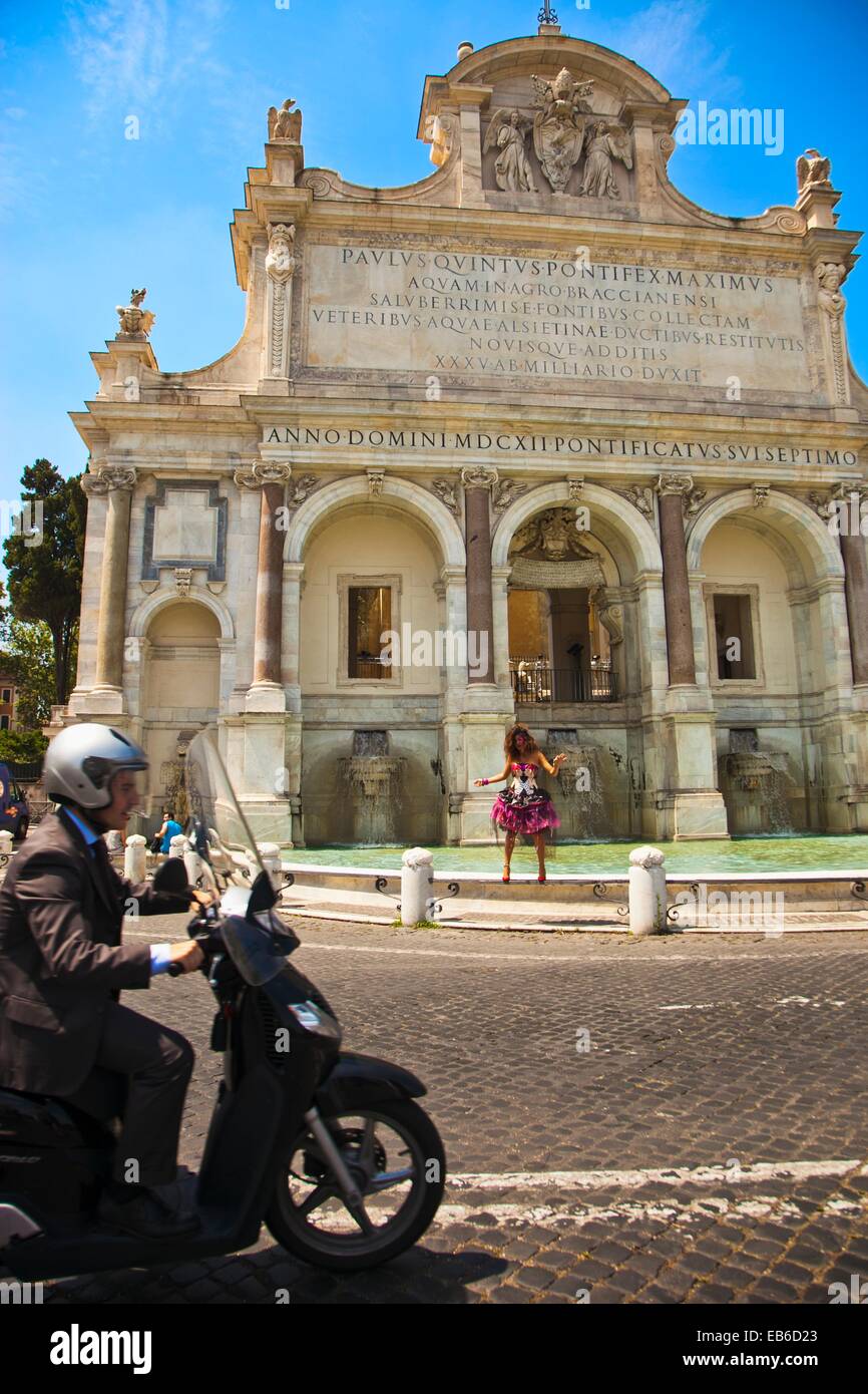 Models in fountain, going up to Gianicolo, Rome, Lazio, Italy. Stock Photo