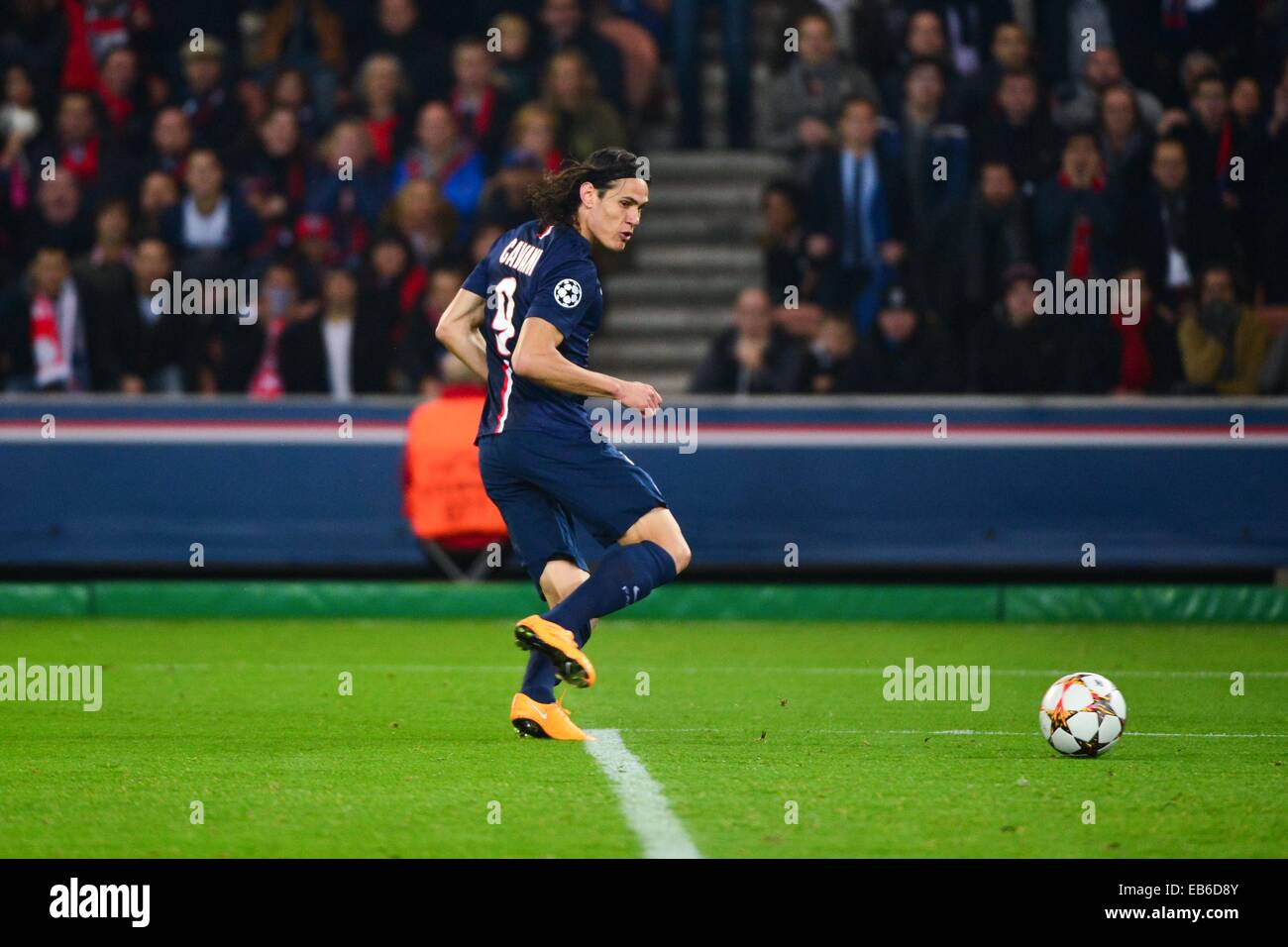 PSG : Cavani a prolongé son contrat jusqu'en 2020 - Le Parisien