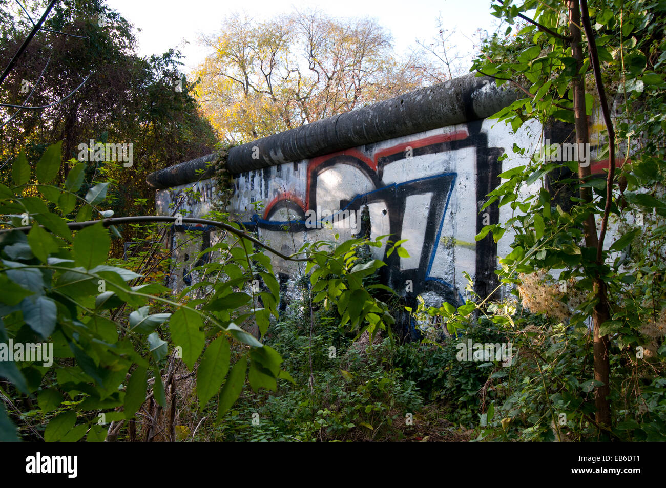 Original Piece Of Berlin Wall At Liesenstrasse In St Hedwig Friedhof Cemetery Berlin Stock Photo Alamy