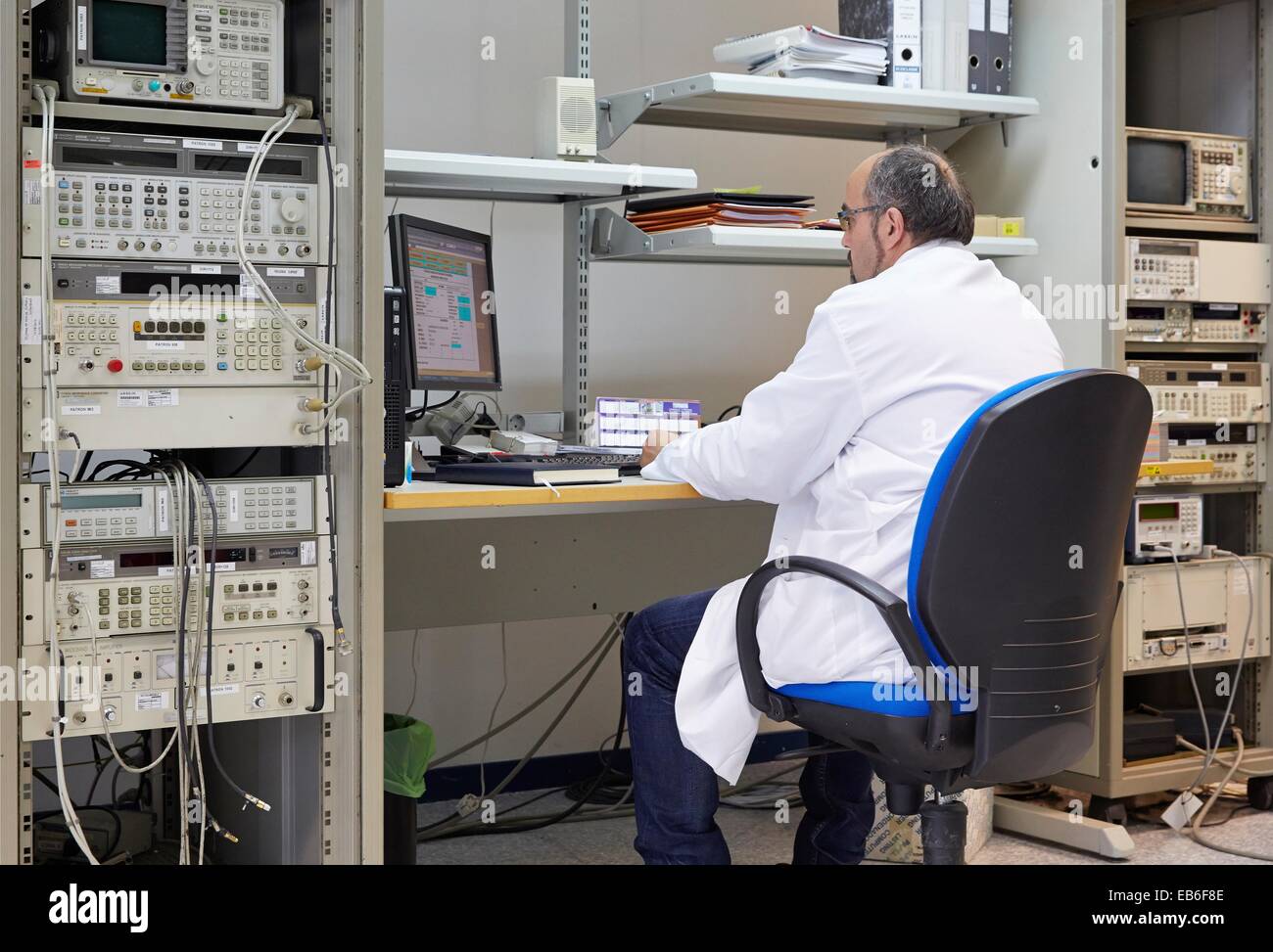 Network Analyzer high frequency Calibration passive components Electric