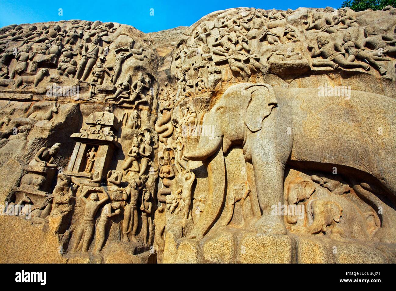 Low relief of Arjuna´s Penance the Descent of the Ganges, Mahabalipuram
