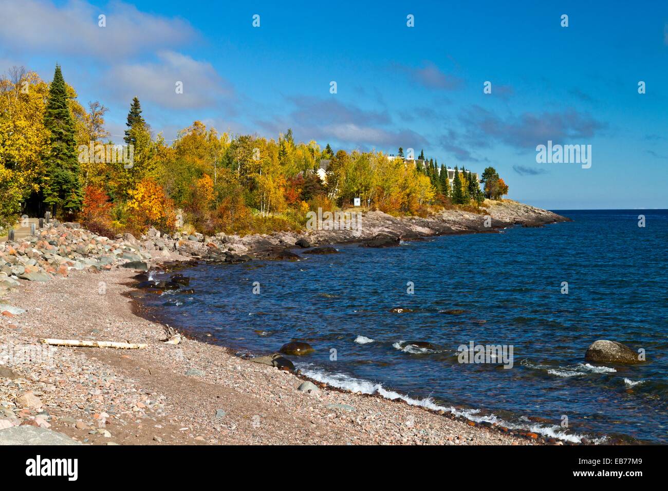 Fall foliage color along the north shore of Lake Superior, Minnesota ...
