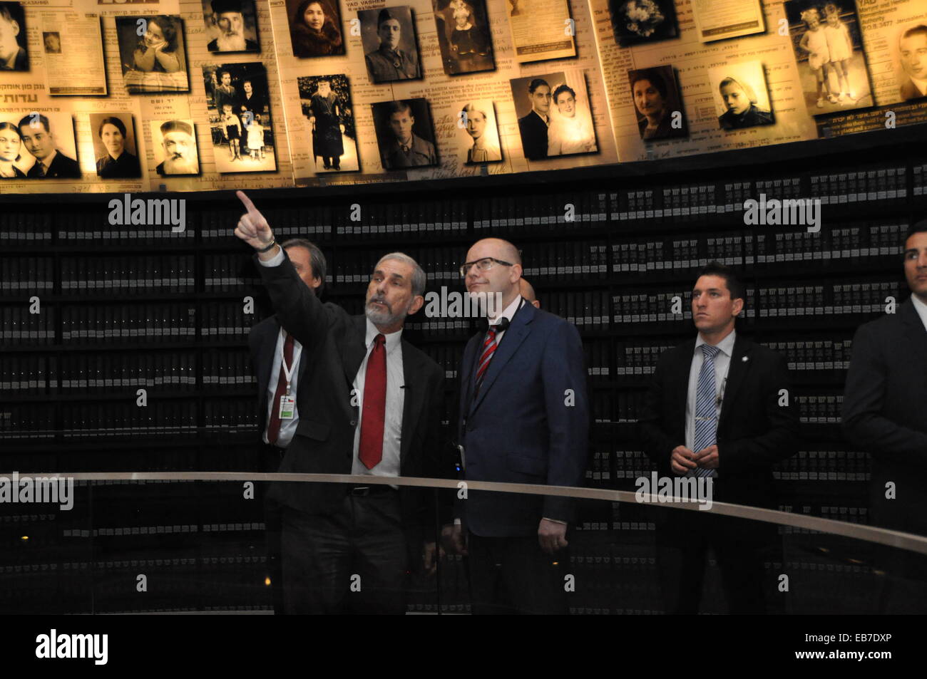 Czech Prime Minister Bohuslav Sobotka (centre with glasses) visits the Holocaust victims Yad Vashem memorial today, on Tuesday, November 25, 2014. Jerusalem, Israel © Sarka Dvorakova/CTK Photo/Alamy Live News Stock Photo