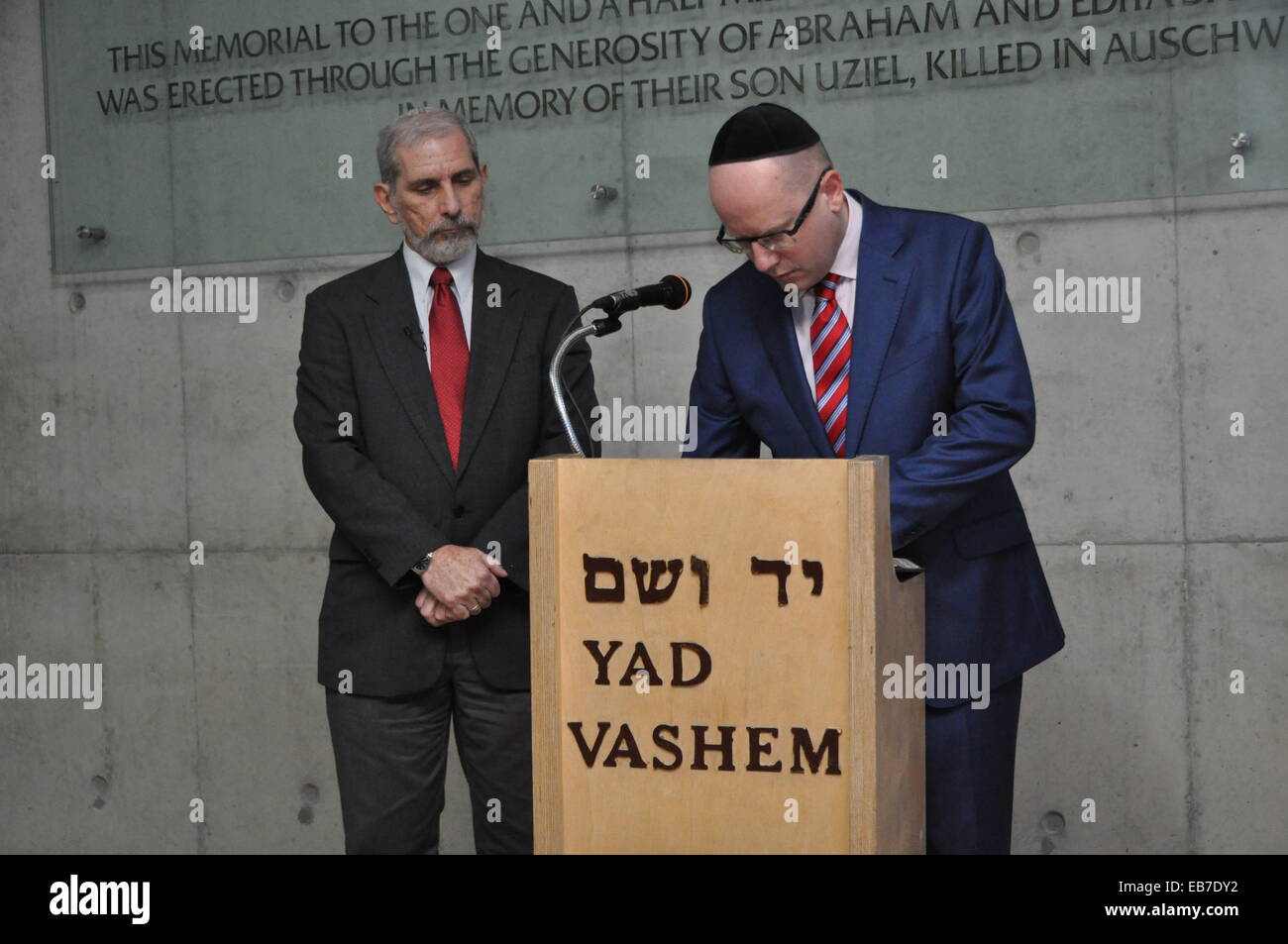 Czech Prime Minister Bohuslav Sobotka (right) visits the Holocaust victims Yad Vashem memorial today, on Tuesday, November 25, 2014. Jerusalem, Israel © Sarka Dvorakova/CTK Photo/Alamy Live News Stock Photo