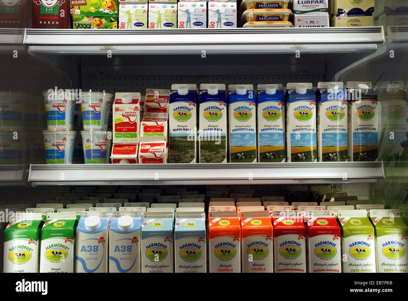 Dairy milk fair trade hires stock photography and images Alamy