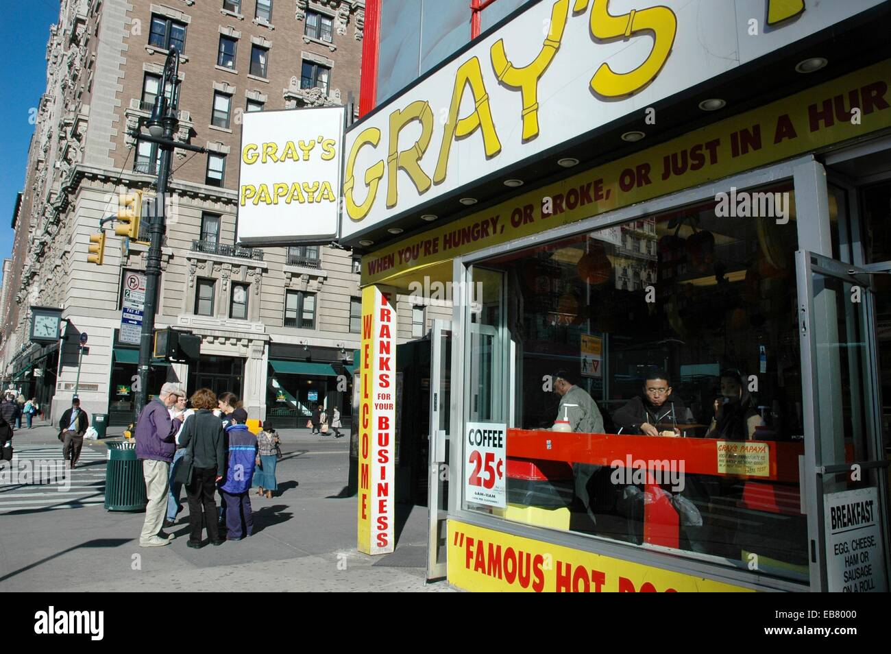 New York City, Gray´s Papaya hot dog restaurant, at 2090 Broadway at
