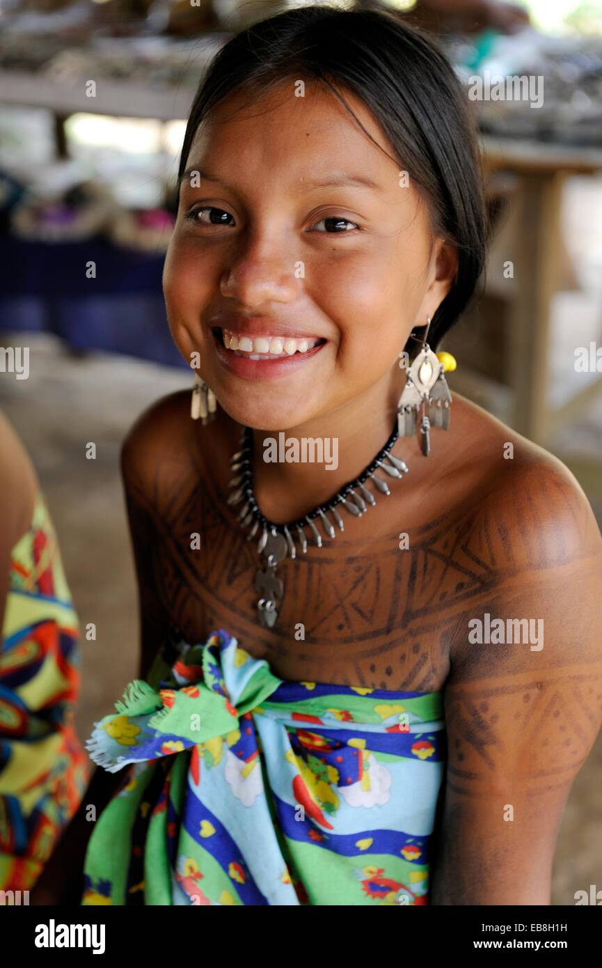 Esilda young teenager of Embera native community living by the Chagres ...