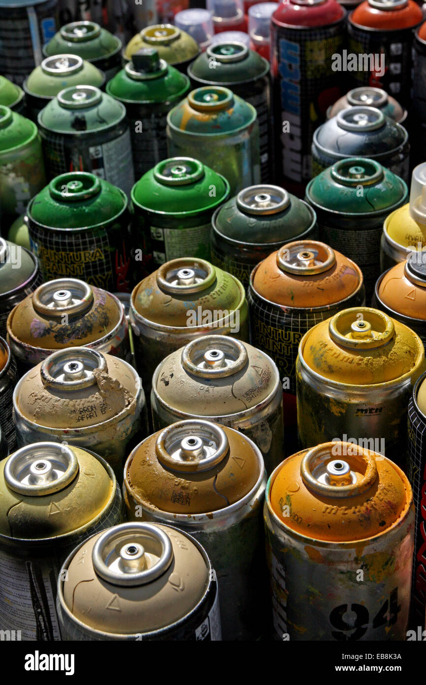 Green and yellow paintwork hires stock photography and images Alamy