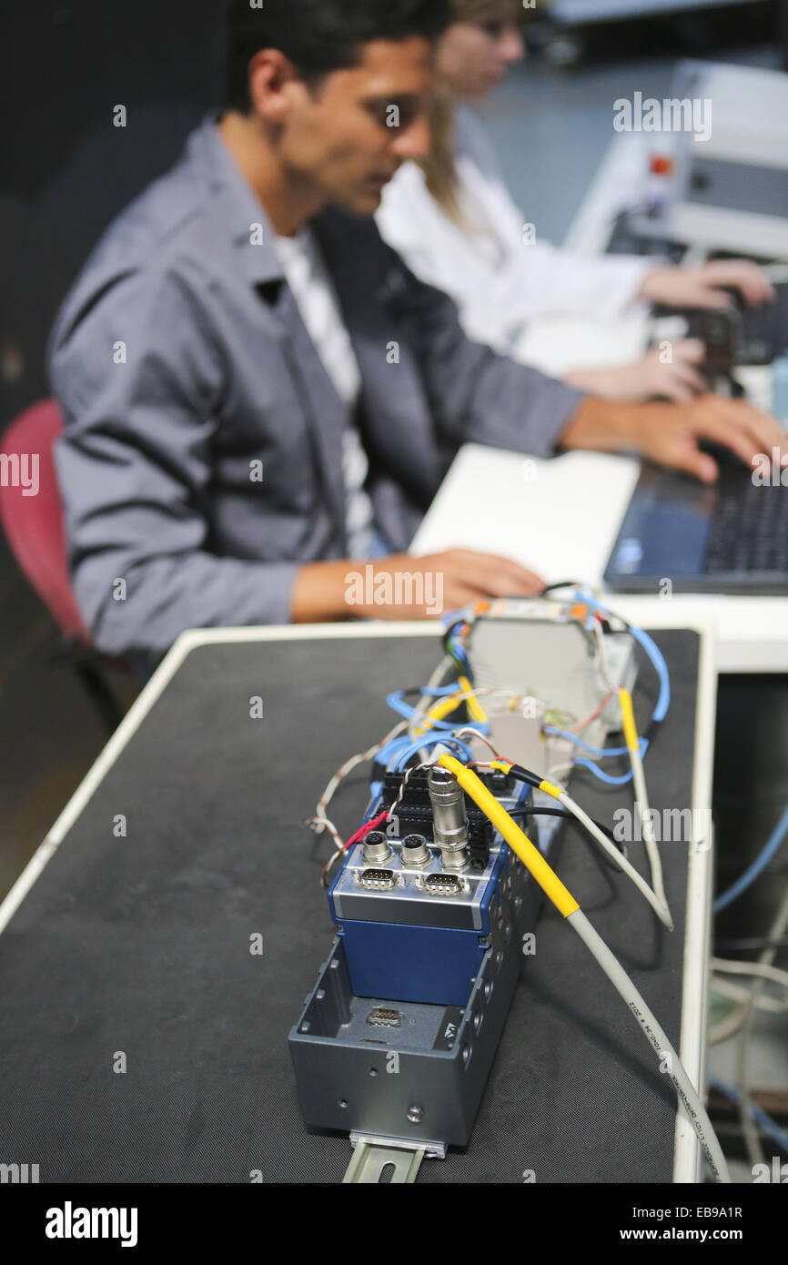 Researchers Prototype test bench for the development electromechanical