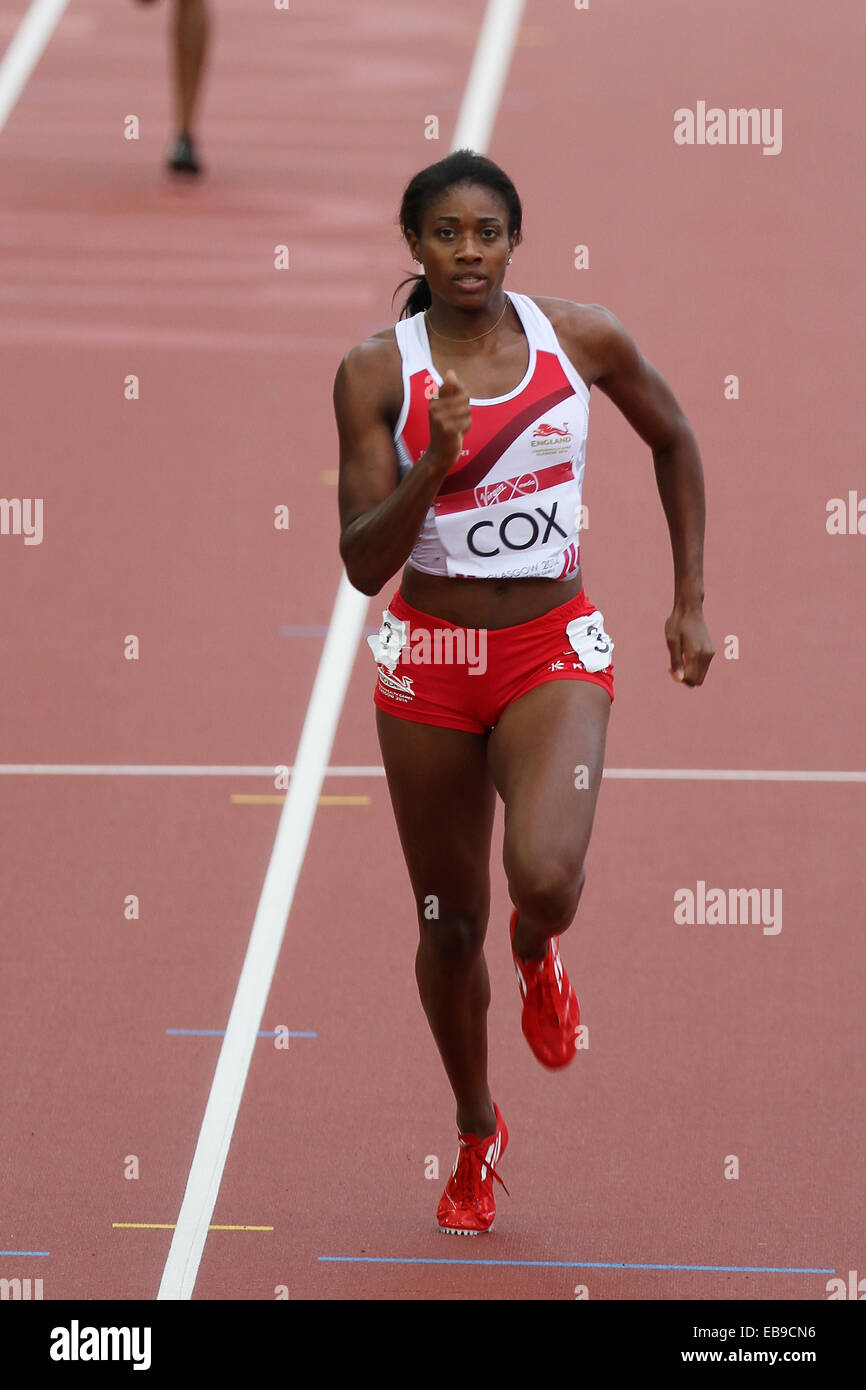 Shana COX of England in the athletics in the womens 400 metres heats at Hampden Park, in the 2014 Commonwealth games, Glasgow Stock Photo