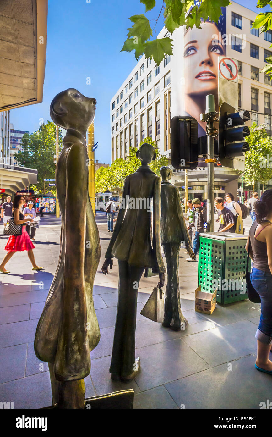 Three Businessmen Who Brought Their Own Lunch by Alison Weaver and Paul Quinn. Bronze sculpture