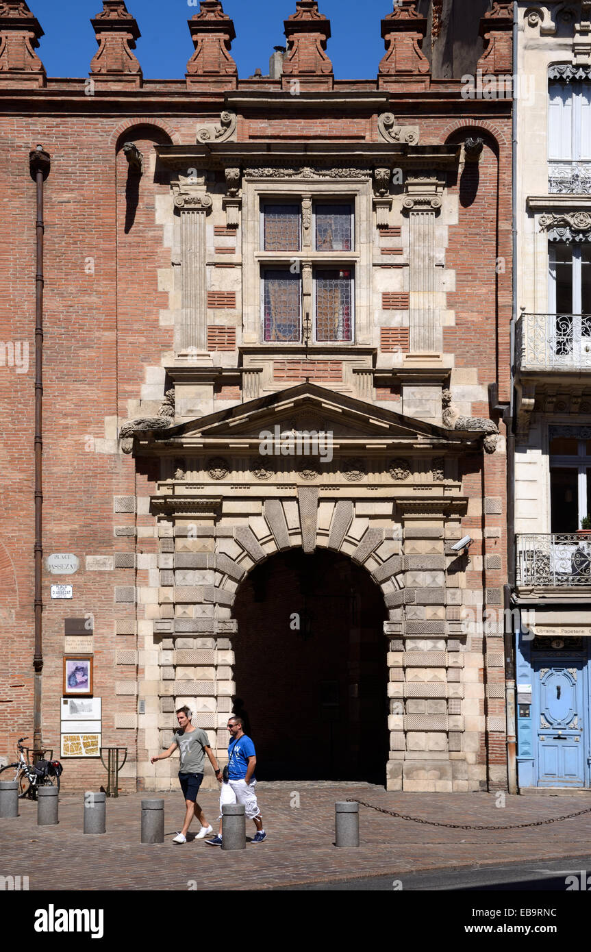 Tourists Walk Past Renaissance Entrance to the Assezat Palace or Hôtel d'Assezat, c16th, Toulouse  France Stock Photo