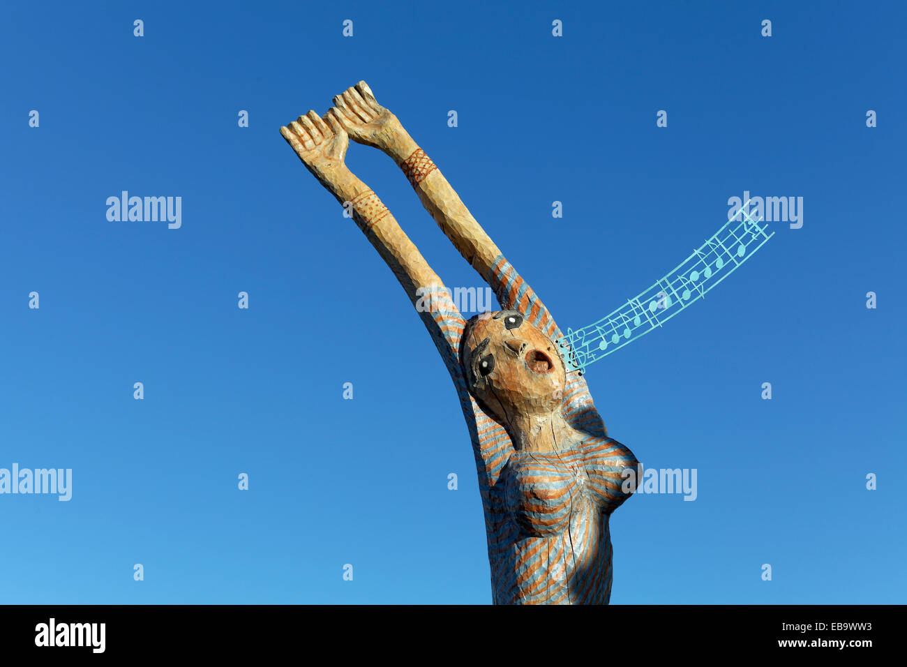Singing Mermaid, sculpture by wood sculptor Tony Torrilhon, Rheinberg, Ostprignitz-Ruppin, Brandenburg, Germany Stock Photo