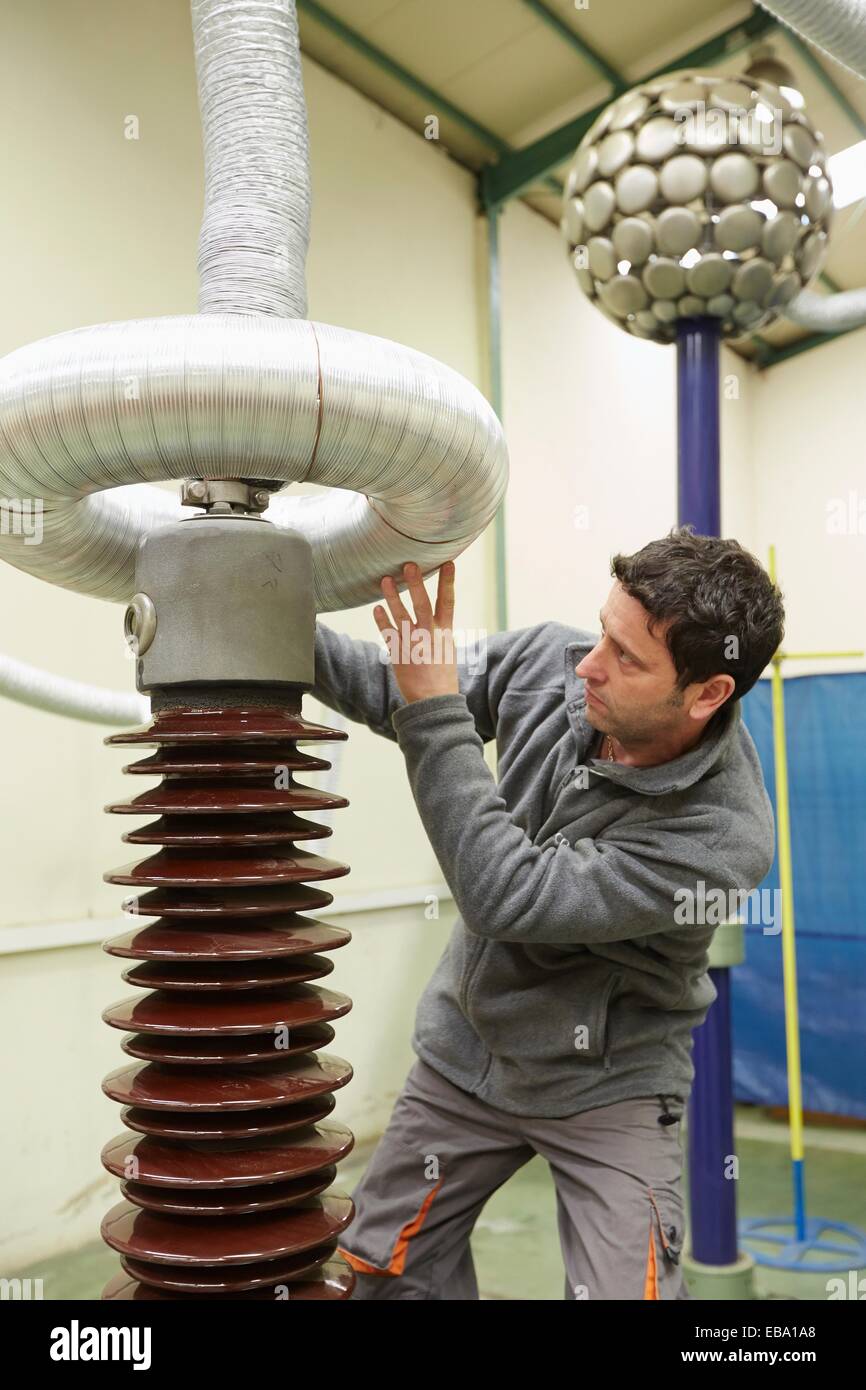 Trafo 550 kV. High Voltage Electric Laboratory. Certification of