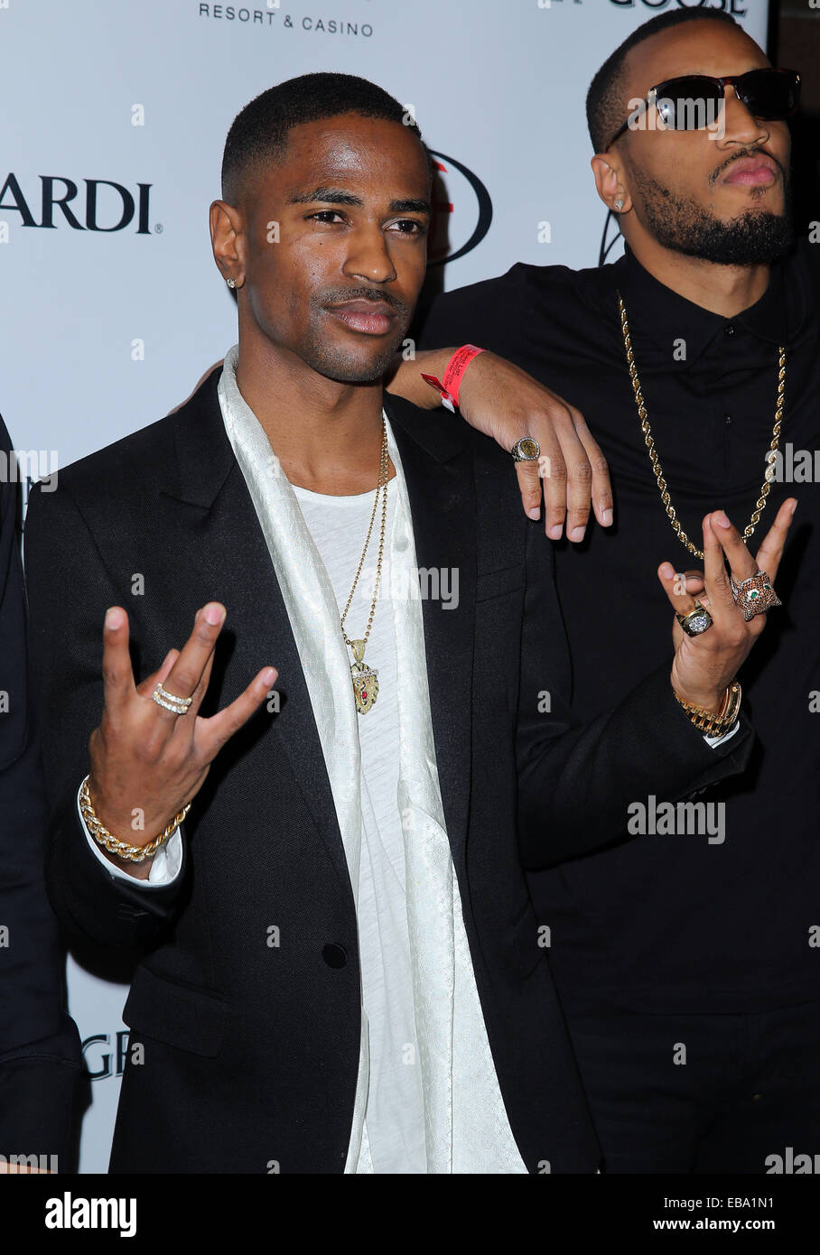 Memorial Day Weekend Celebration With Big Sean At Haze Nightclub At Stock Photo Alamy