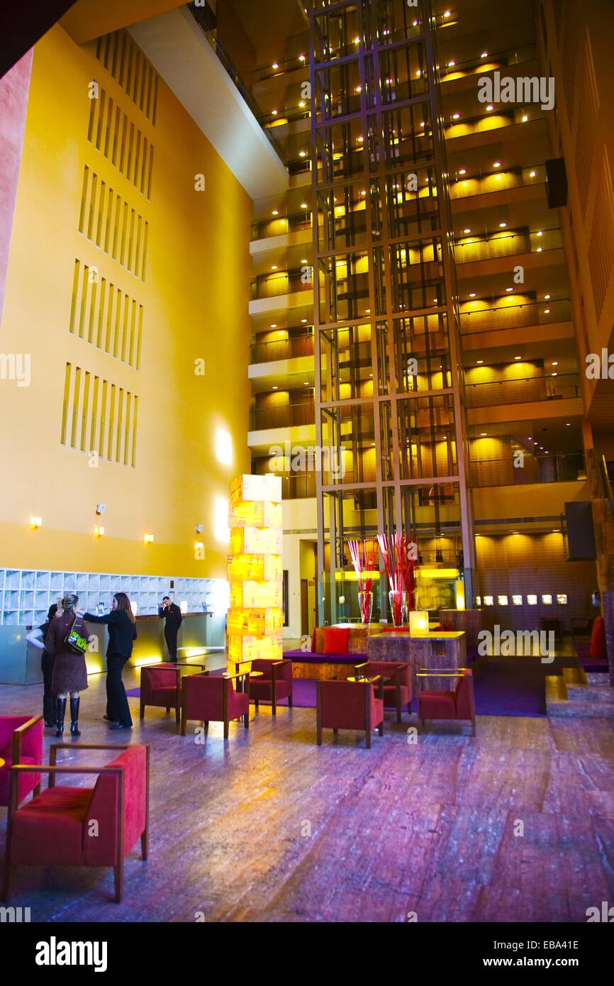 Melia hotel reception hi-res stock photography and images - Alamy