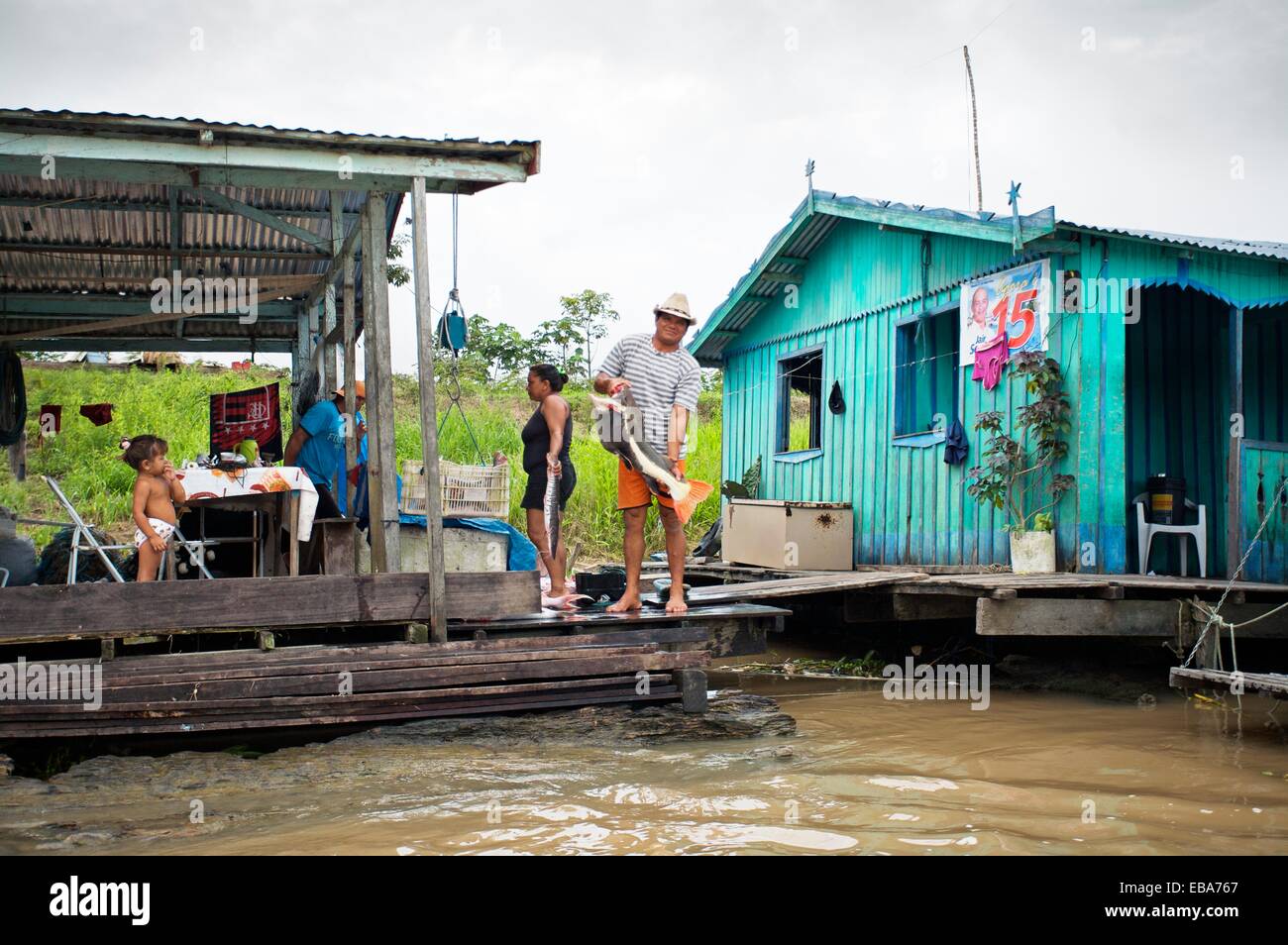 Manaquiri Amazonas fonte: c8.alamy.com