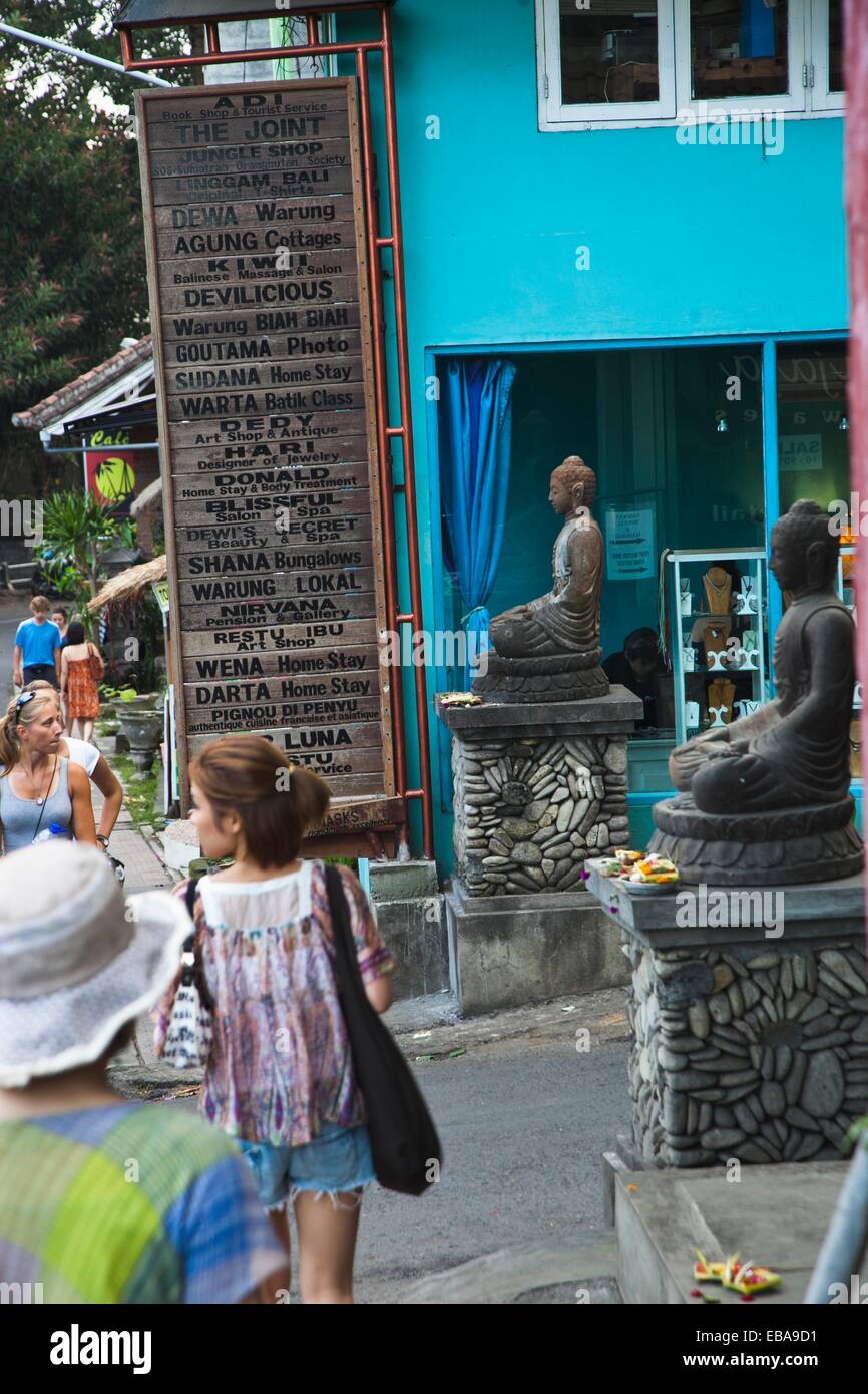 Dewi Sita Street, Ubud, Bali, Indonesia Stock Photo - Alamy
