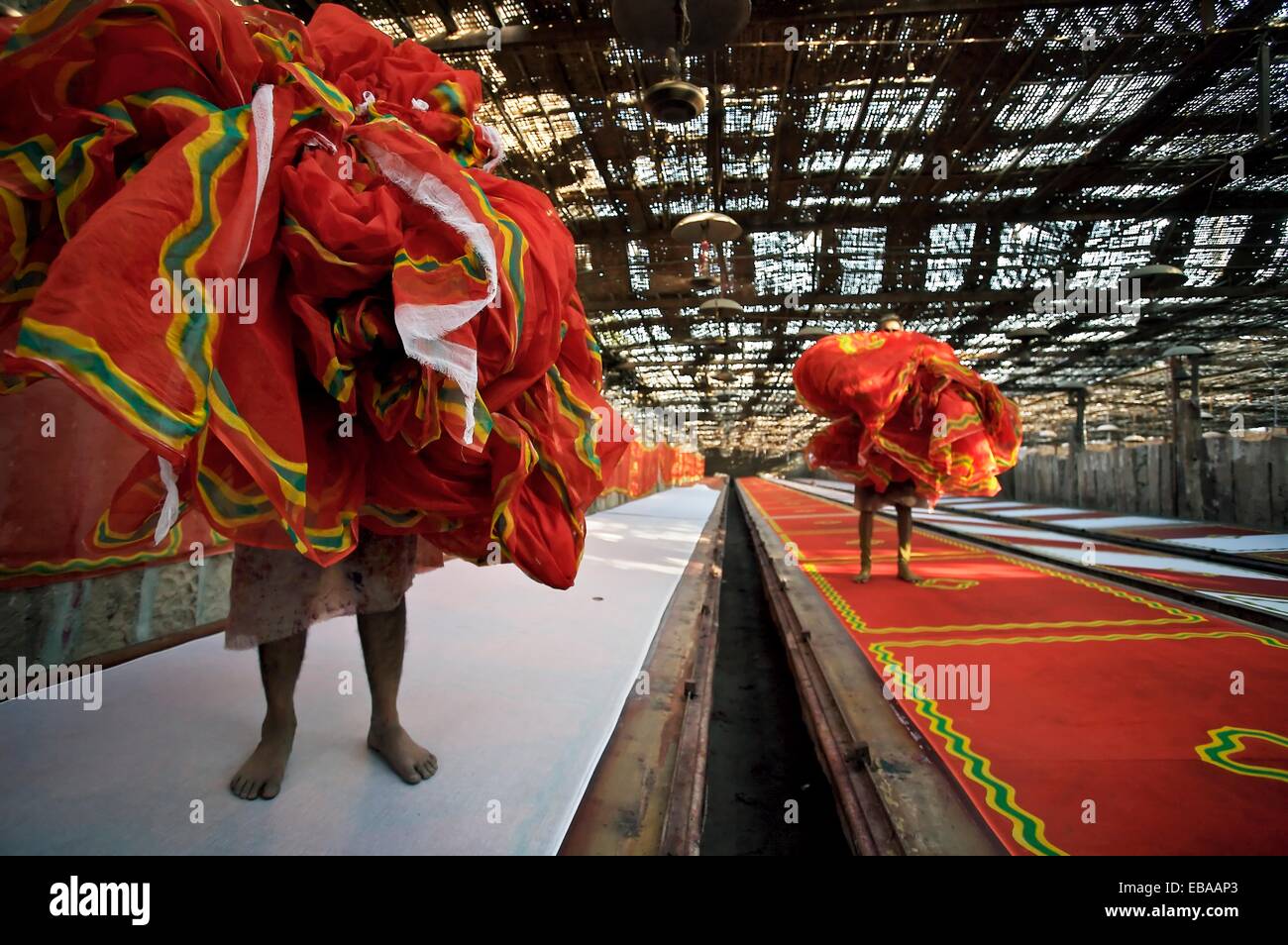 Dyeing fabrics Jodhpur Rajasthan India Stock Photo Alamy