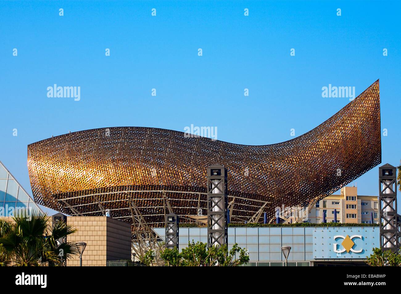 Peix Fish Sculpture By Frank O Gehry At Port Olimpic High Resolution