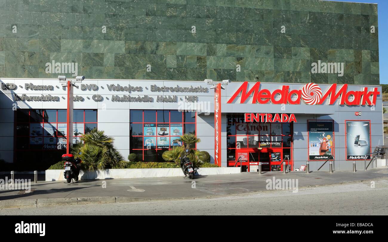 Media Markt of Metro Group, Metro AG, shop Mataro, El Maresme, Barcelona, Cataluña, Spain, Europe Stock Photo - Alamy