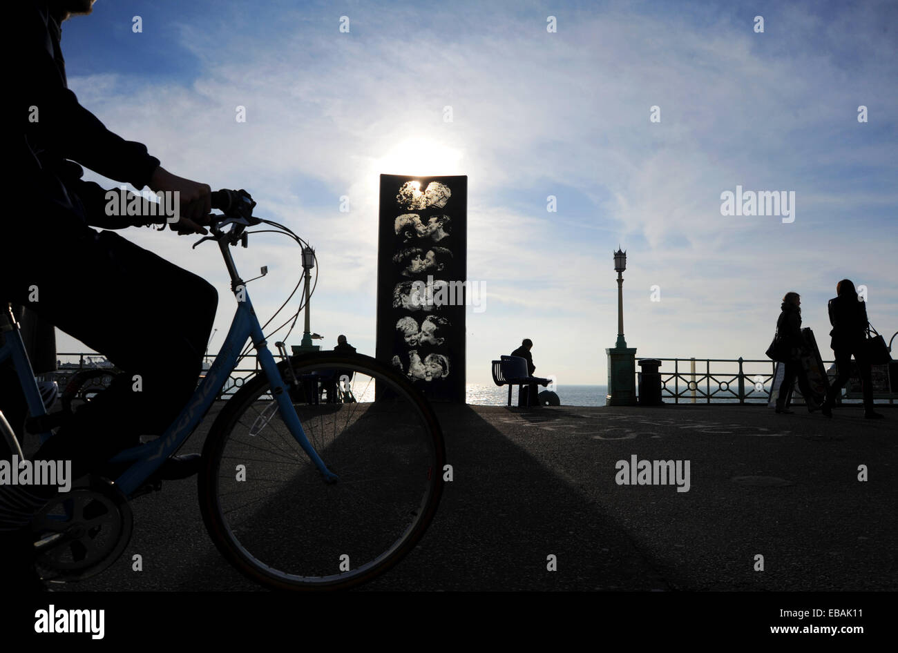 Brighton seafront kiss hires stock photography and images Alamy