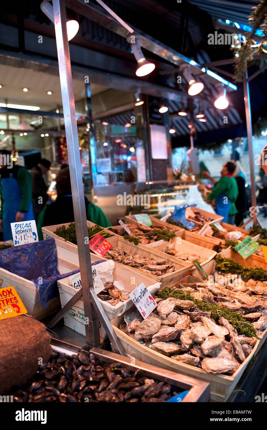 Fish shop in a market, Paris, France Stock Photo Alamy